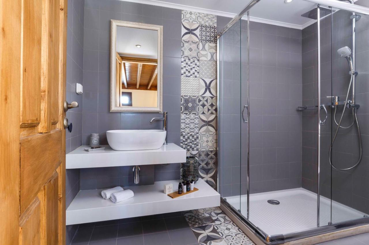 Lindos Vista Luxury Villa ภายนอก รูปภาพ