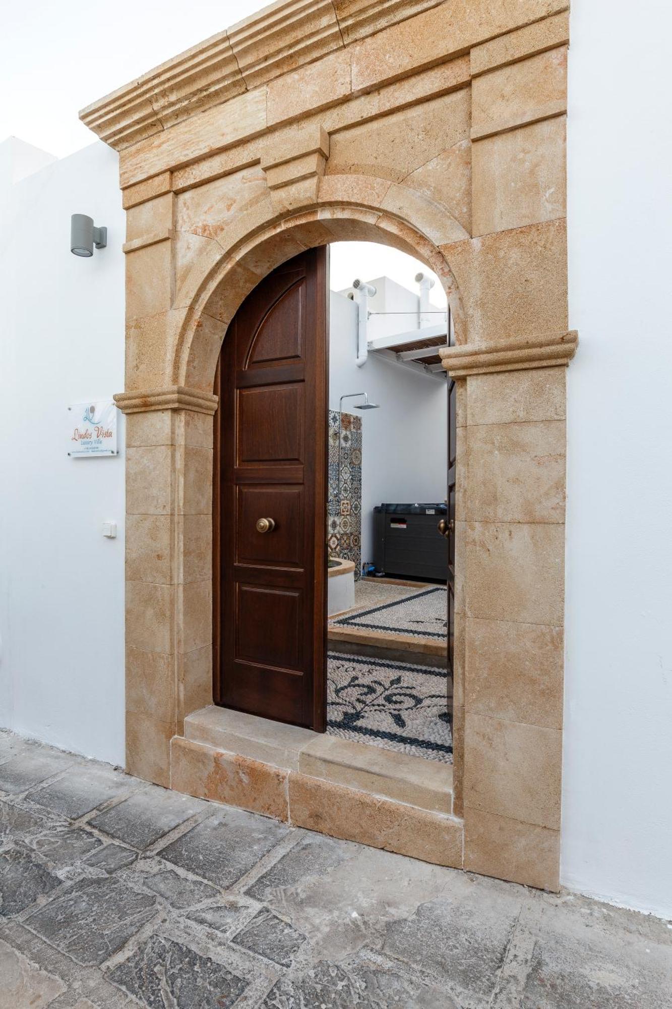 Lindos Vista Luxury Villa ภายนอก รูปภาพ